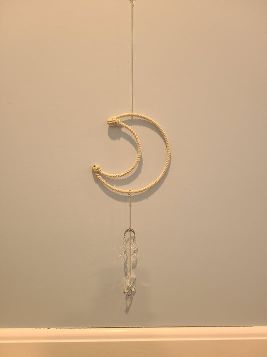 Moon macrame
